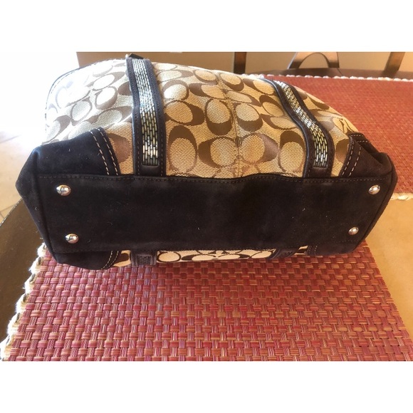 Coach Signature Jacquard Tote with beads - Picture 5 of 6